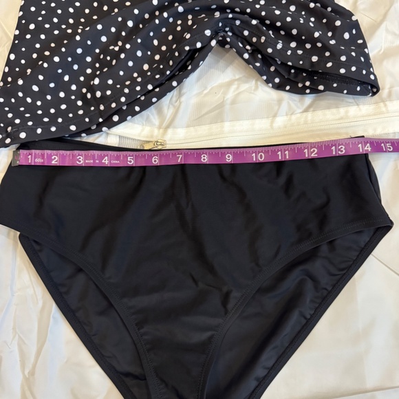 Cupshe 2 pc tankini and bottom - never worn - Picture 6 of 7